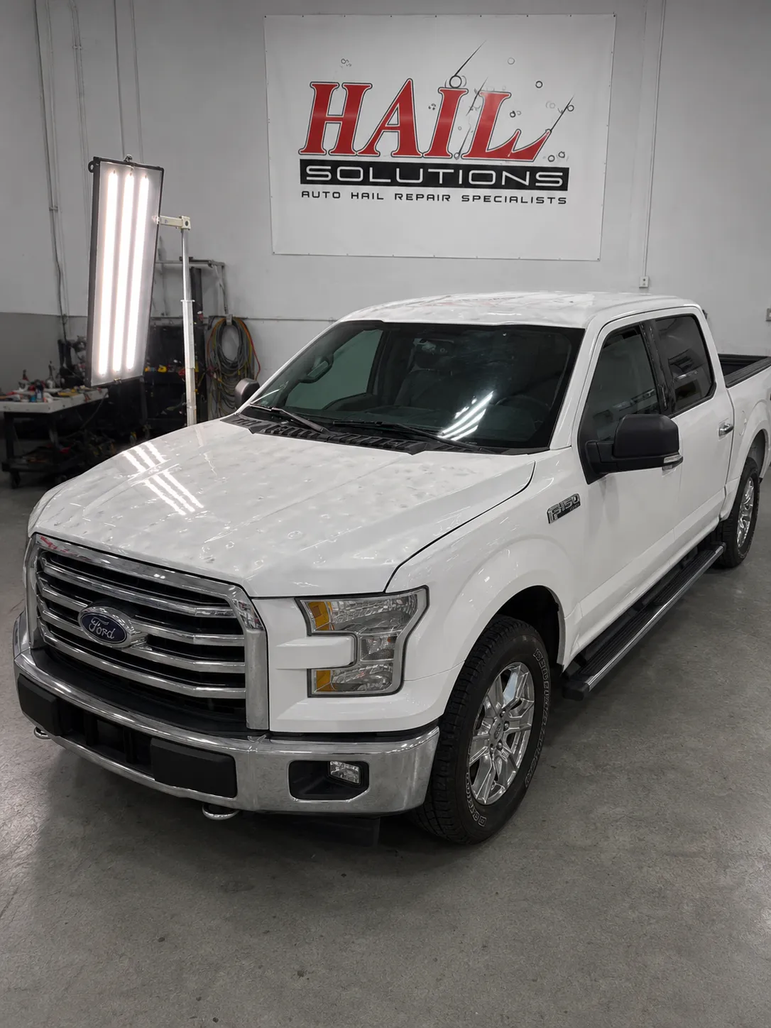 2015 Ford F-150 hail damage repair in Olathe, KS — detail photo 2